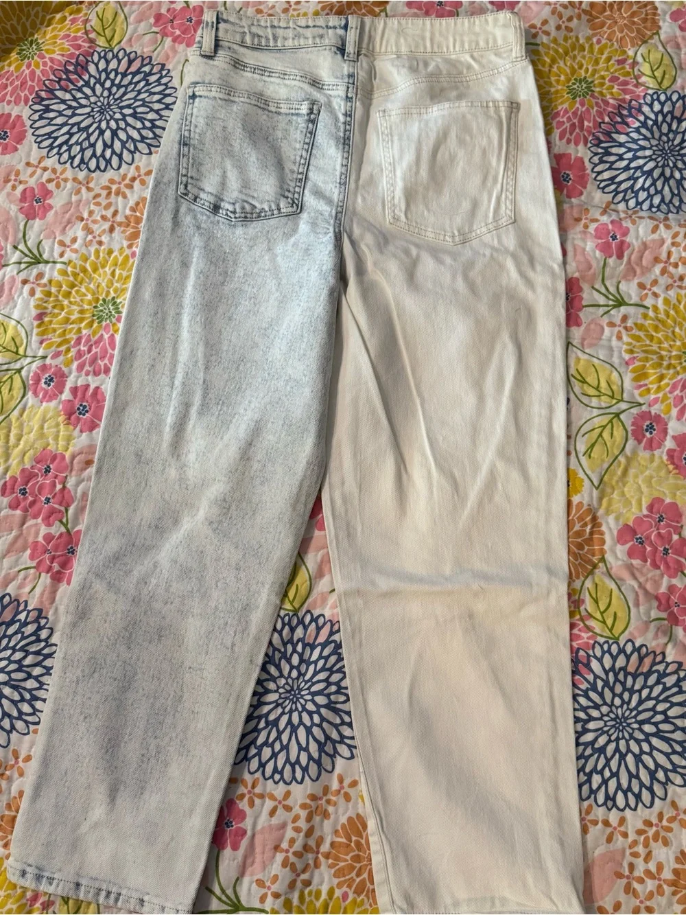 NWOT rsq size 28 women’s two toned jeans